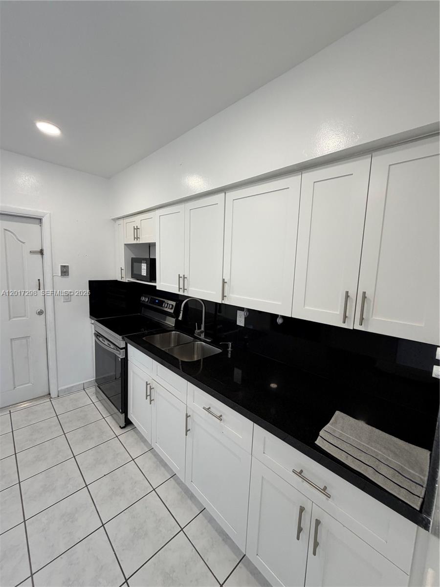 3112 Southwest 16th Street, Unit 2 Miami, FL 33145 - Photo 5 of 24