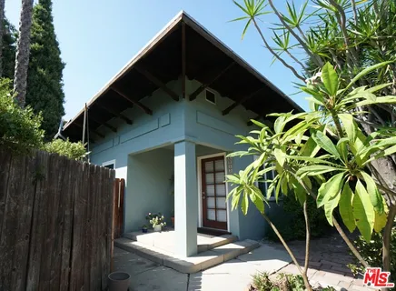 $2,950,000 | 6043 Selma Avenue, Los Angeles, CA 90028