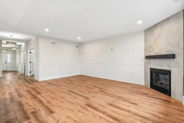 $385,000 | 23952 Ann Court, Manhattan, IL 60442