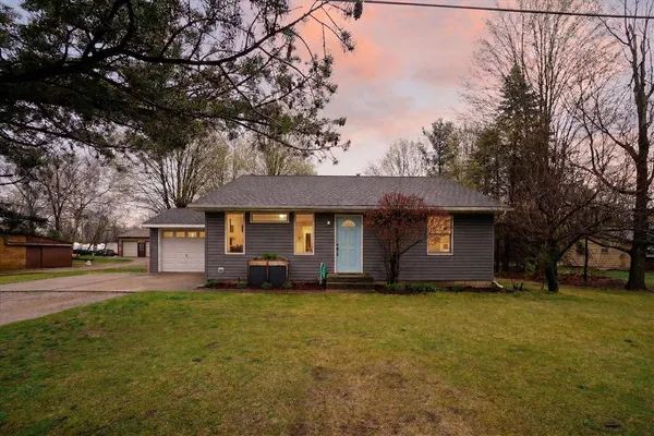 $329,900 | 8238 48th Avenue, Hudsonville, MI 49426