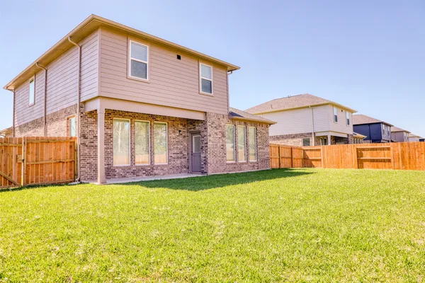 $2,799 | 410 Magnolia Street, Lake Jackson, TX 77566