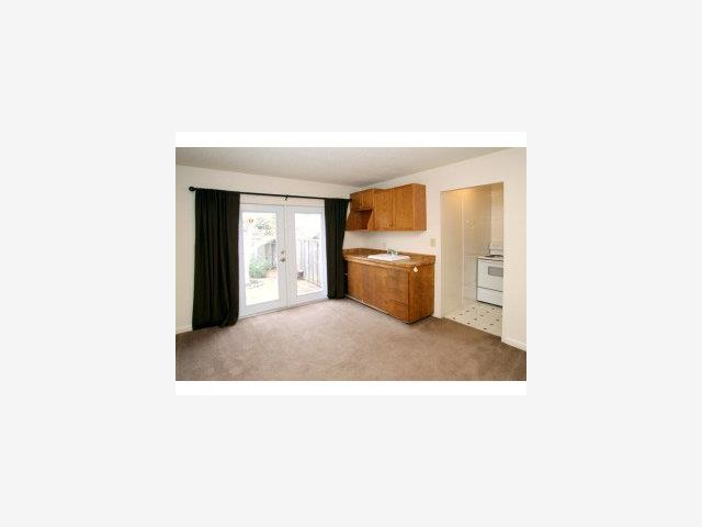 3504 Gross Road Santa Cruz, CA 95062 - Photo 6 of 7 Gallery Image 6