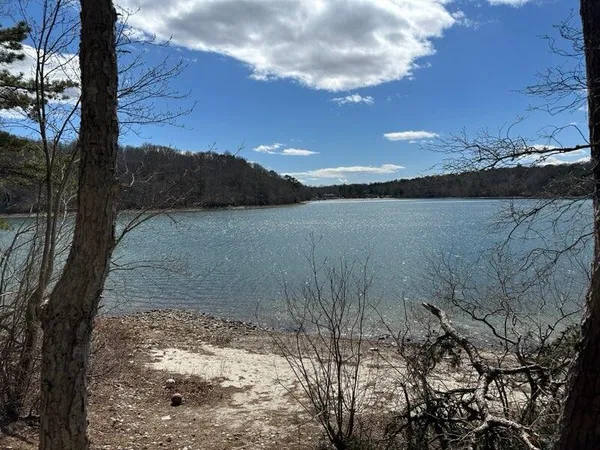 $235,000 | 185 Cotuit Road, Unit HL15, Sandwich, MA 02563