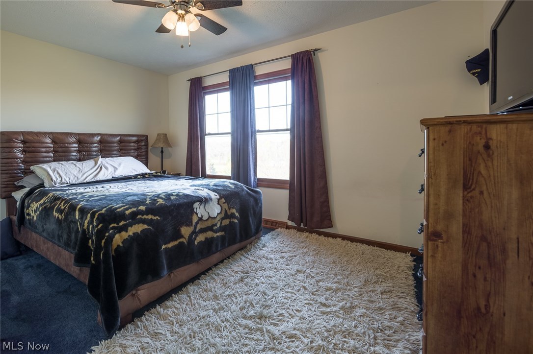 4445 Brooks Road Cleveland, OH 44105 - Photo 20 of 25