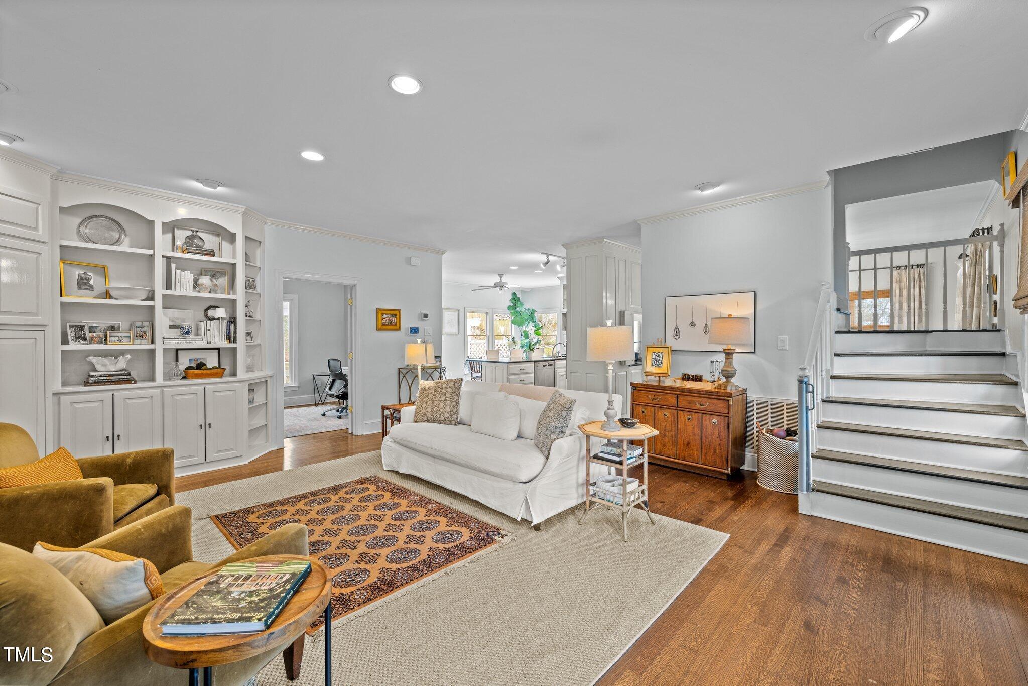 2216 Oxford Road Raleigh, NC 27608 - Photo 11 of 48 24-web-or-mls-5Z8A6499