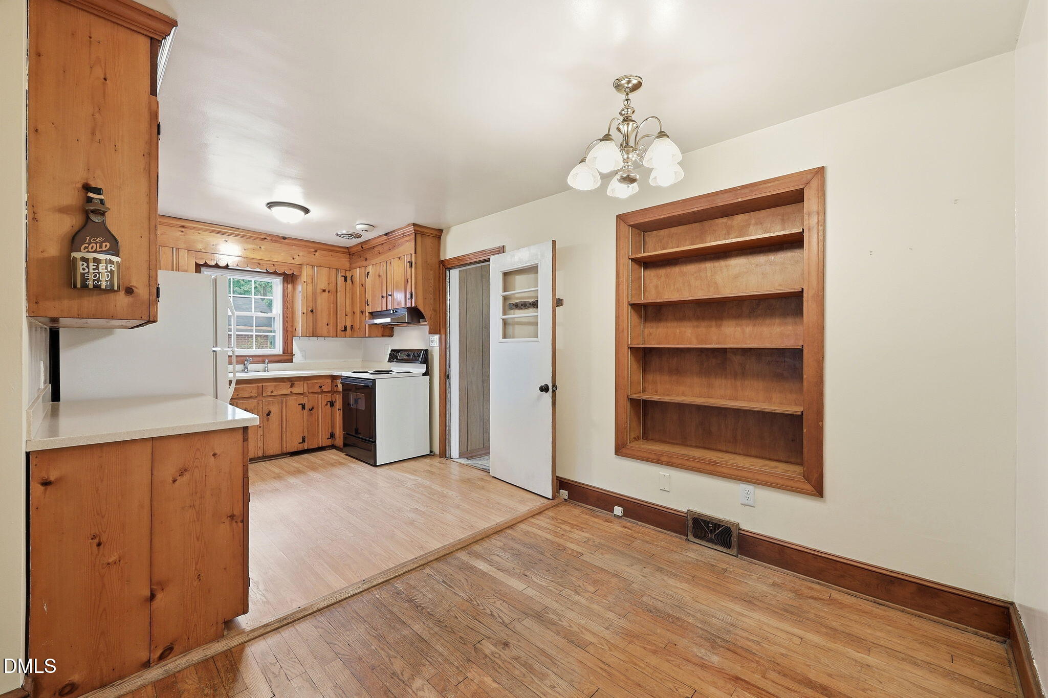 213 Pine Tree Road Oxford, NC 27565 - Photo 7 of 31
