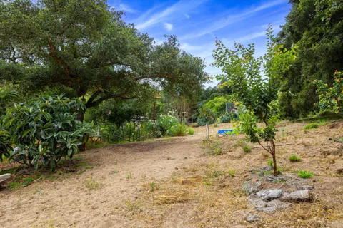 $985,000 | 122 Strawberry Canyon Road, Moss Landing, CA 95076