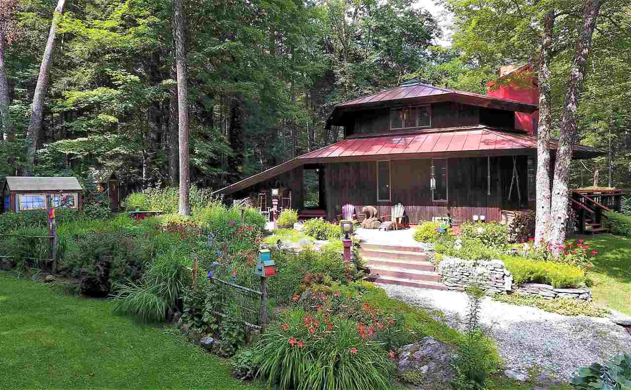 765 Maple Hill Rochester, VT 05767 - Photo 2 of 39