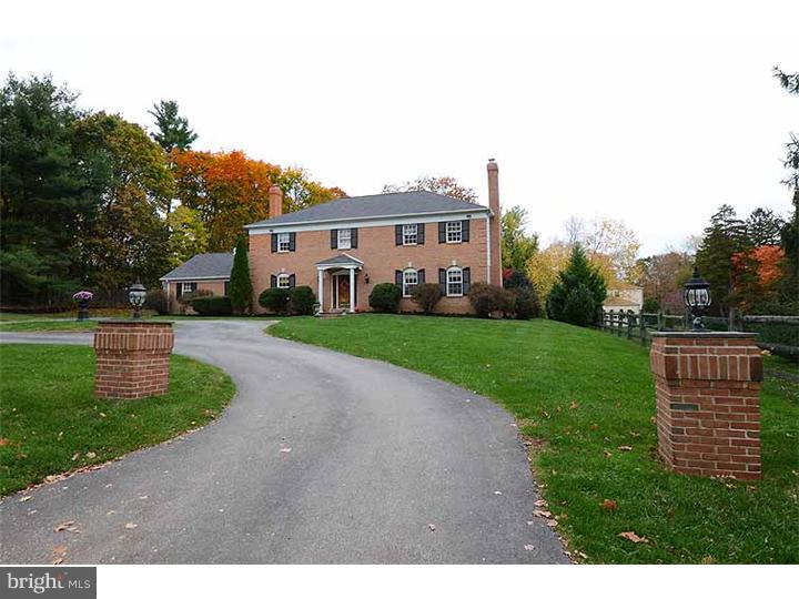 141 Bair Road Berwyn, PA 19312 - Photo 2 of 24