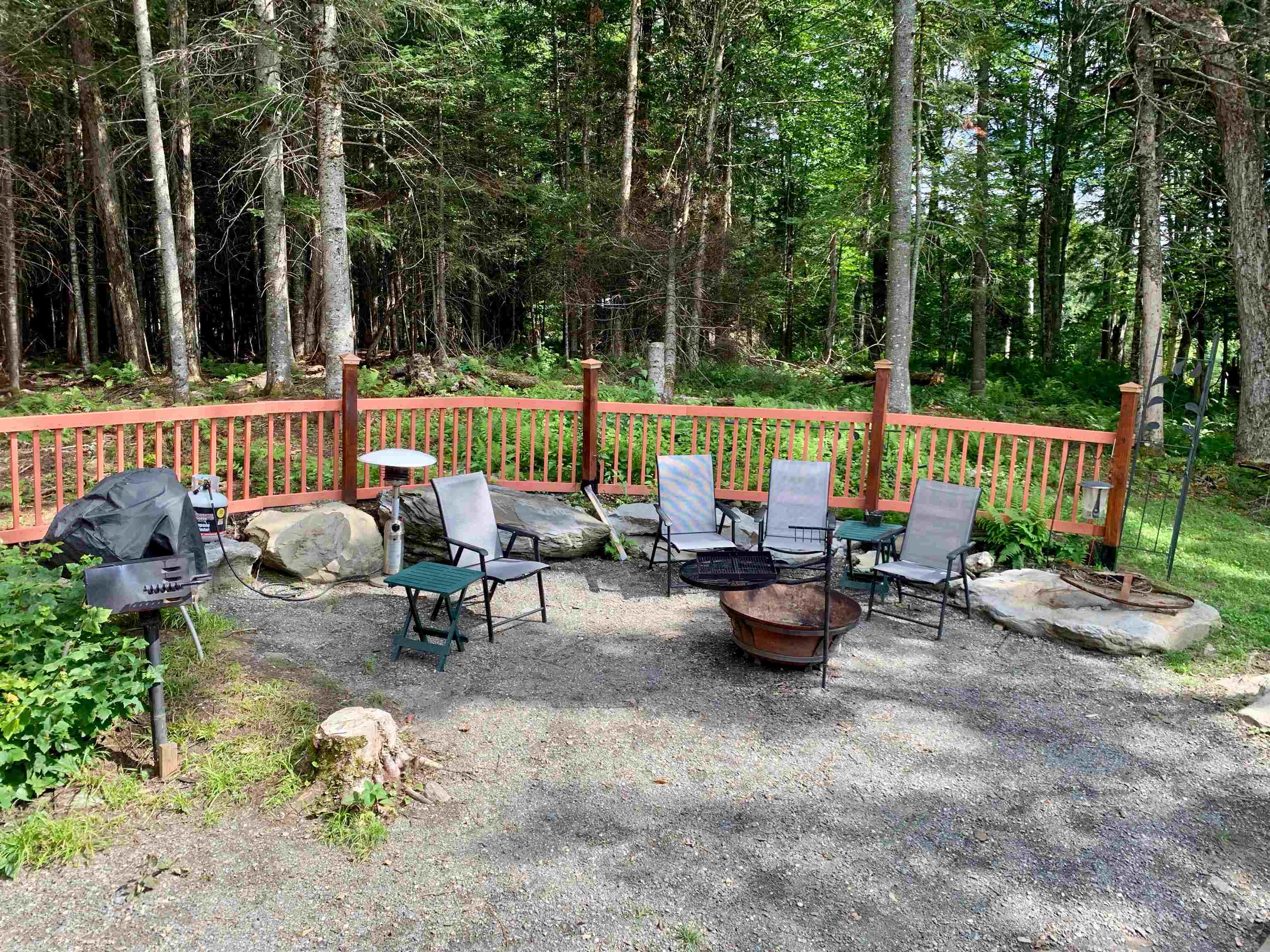 44 Mitchell Road Pittsburg, NH 03592 - Photo 13 of 40