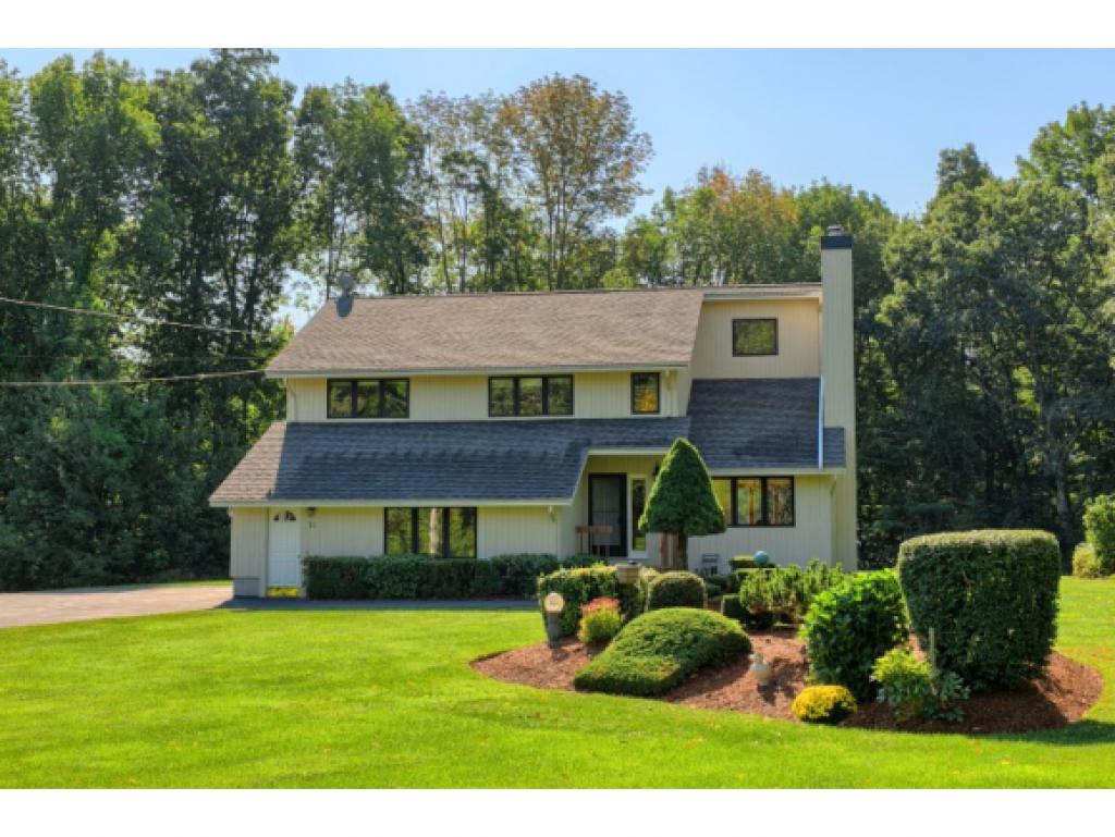 11 Rocking Chair Lane Atkinson, NH 03811 - Photo 1 of 30