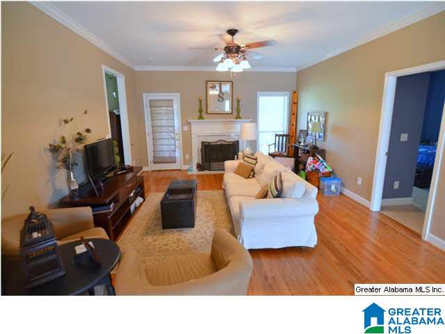 100 Thoroughbred Lane Alabaster, AL 35007 - Photo 6 of 32