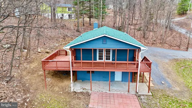 $325,000 | 138 Parkside Road, Linden, VA 22642