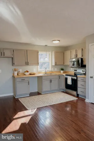 $325,000 | 138 Parkside Road, Linden, VA 22642