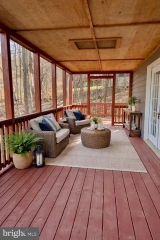 $325,000 | 138 Parkside Road, Linden, VA 22642