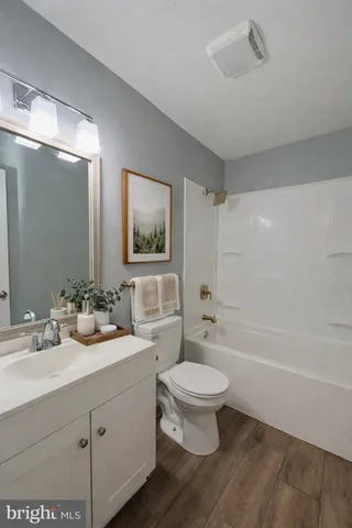 $325,000 | 138 Parkside Road, Linden, VA 22642