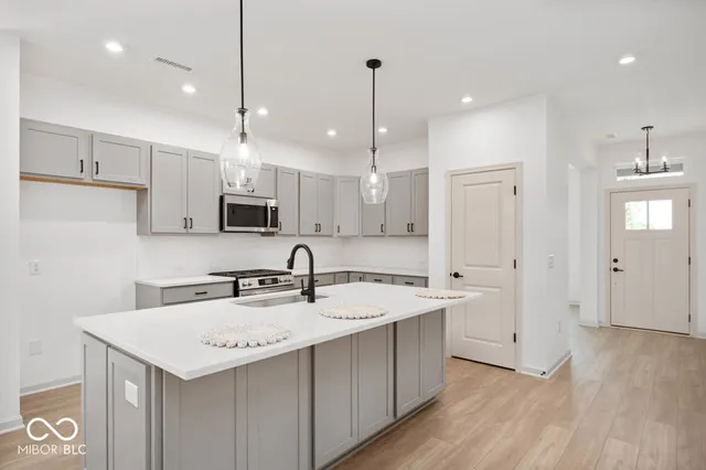 $437,102 | 803 James William Lane, Westfield, IN 46074