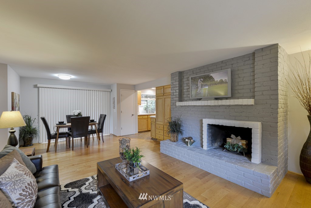 16917 155th Place Southeast Renton, WA 98058 - Photo 11 of 35 Gallery Image 11