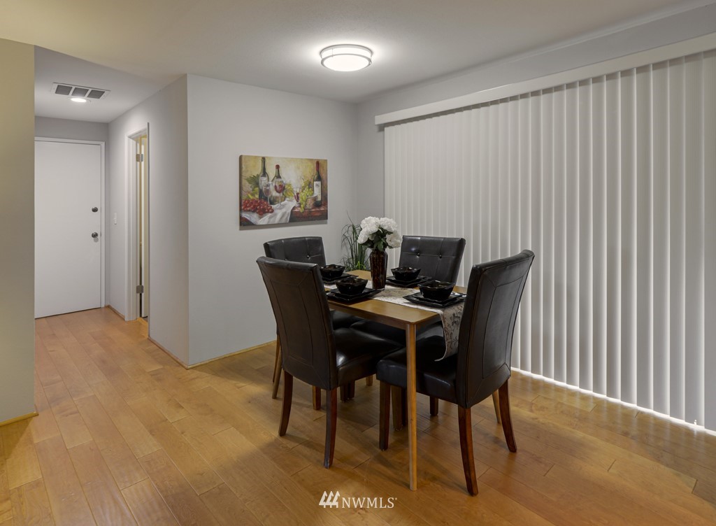 16917 155th Place Southeast Renton, WA 98058 - Photo 13 of 35 Gallery Image 13