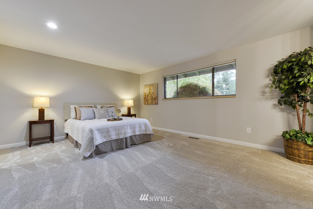 16917 155th Place Southeast Renton, WA 98058 - Photo 18 of 35 Gallery Image 18