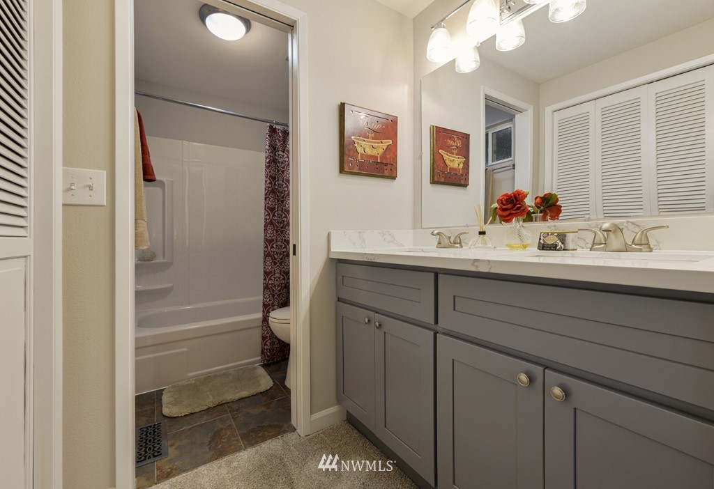 16917 155th Place Southeast Renton, WA 98058 - Photo 19 of 35 Gallery Image 19