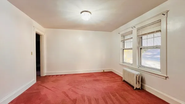 $2,300 | 164 East Elm Avenue, Unit 2, Quincy, MA 02170