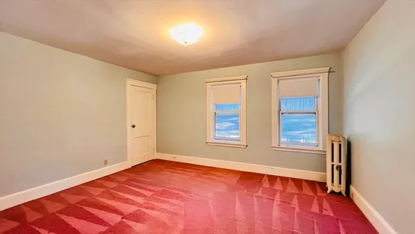 $2,300 | 164 East Elm Avenue, Unit 2, Quincy, MA 02170