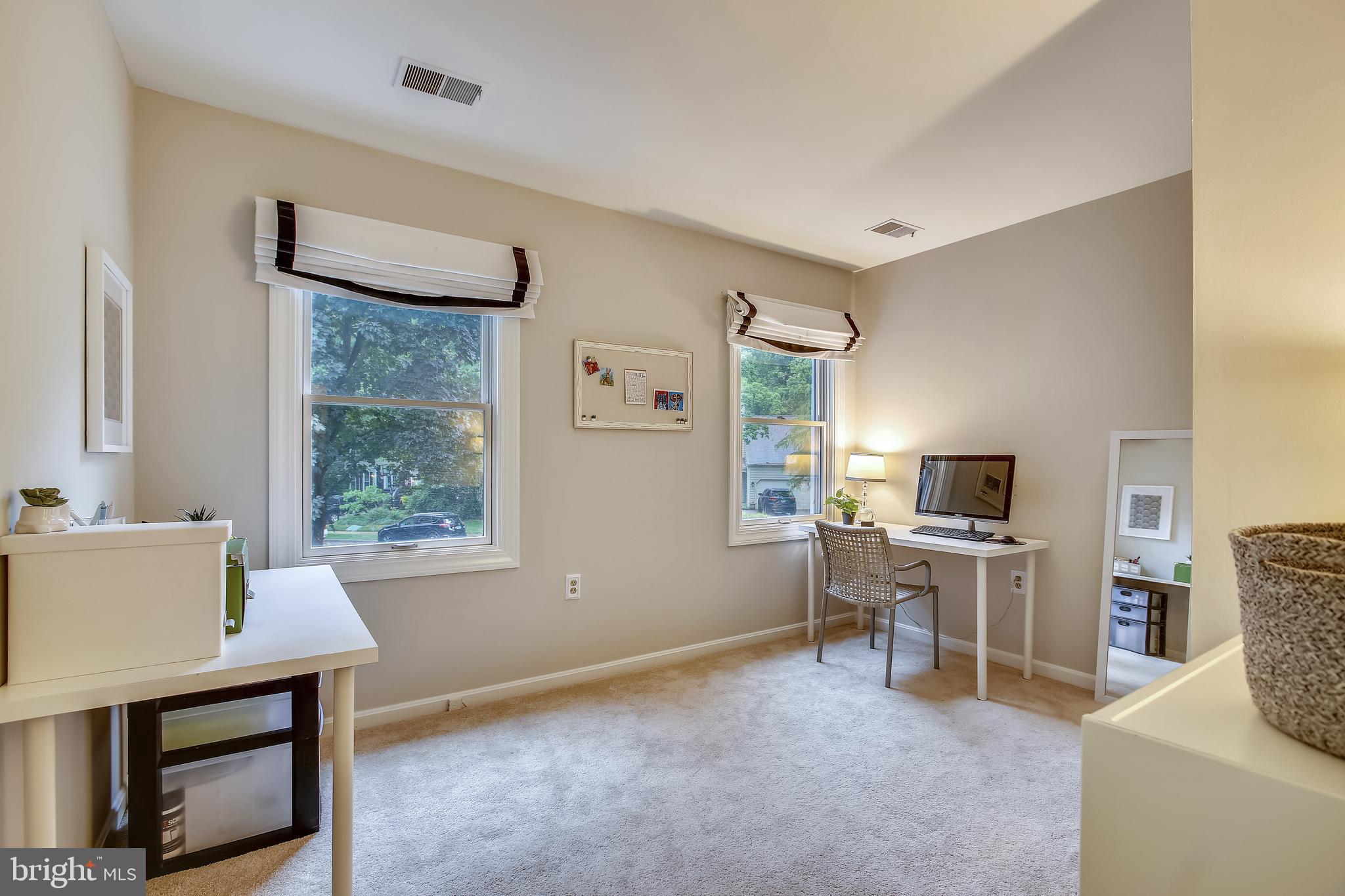 2219 Wakerobin Lane Reston, VA 20191 - Photo 26 of 33 Third Bedroom