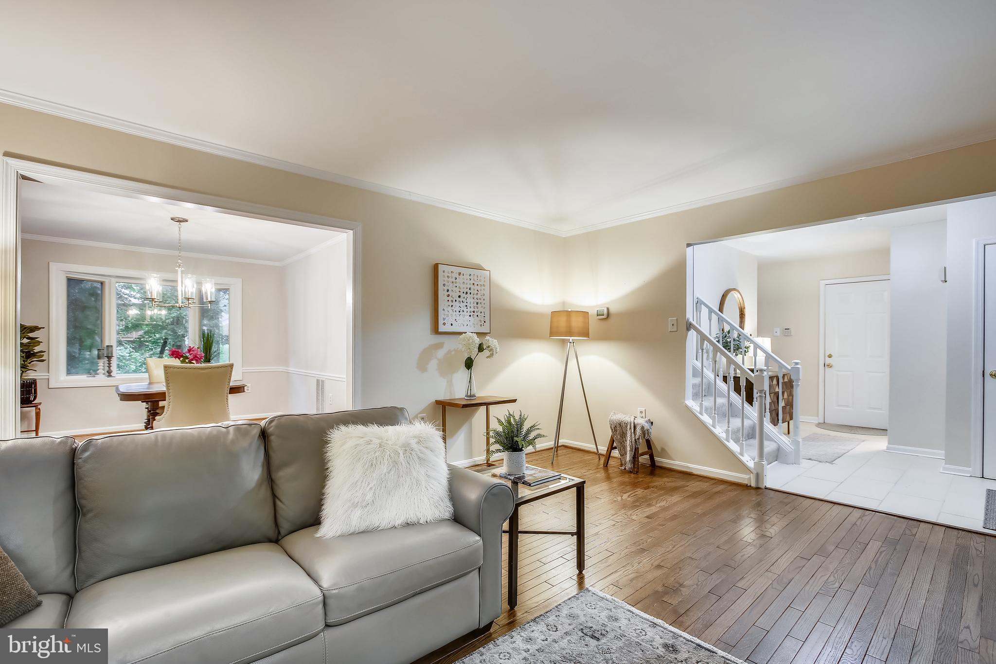 2219 Wakerobin Lane Reston, VA 20191 - Photo 6 of 33