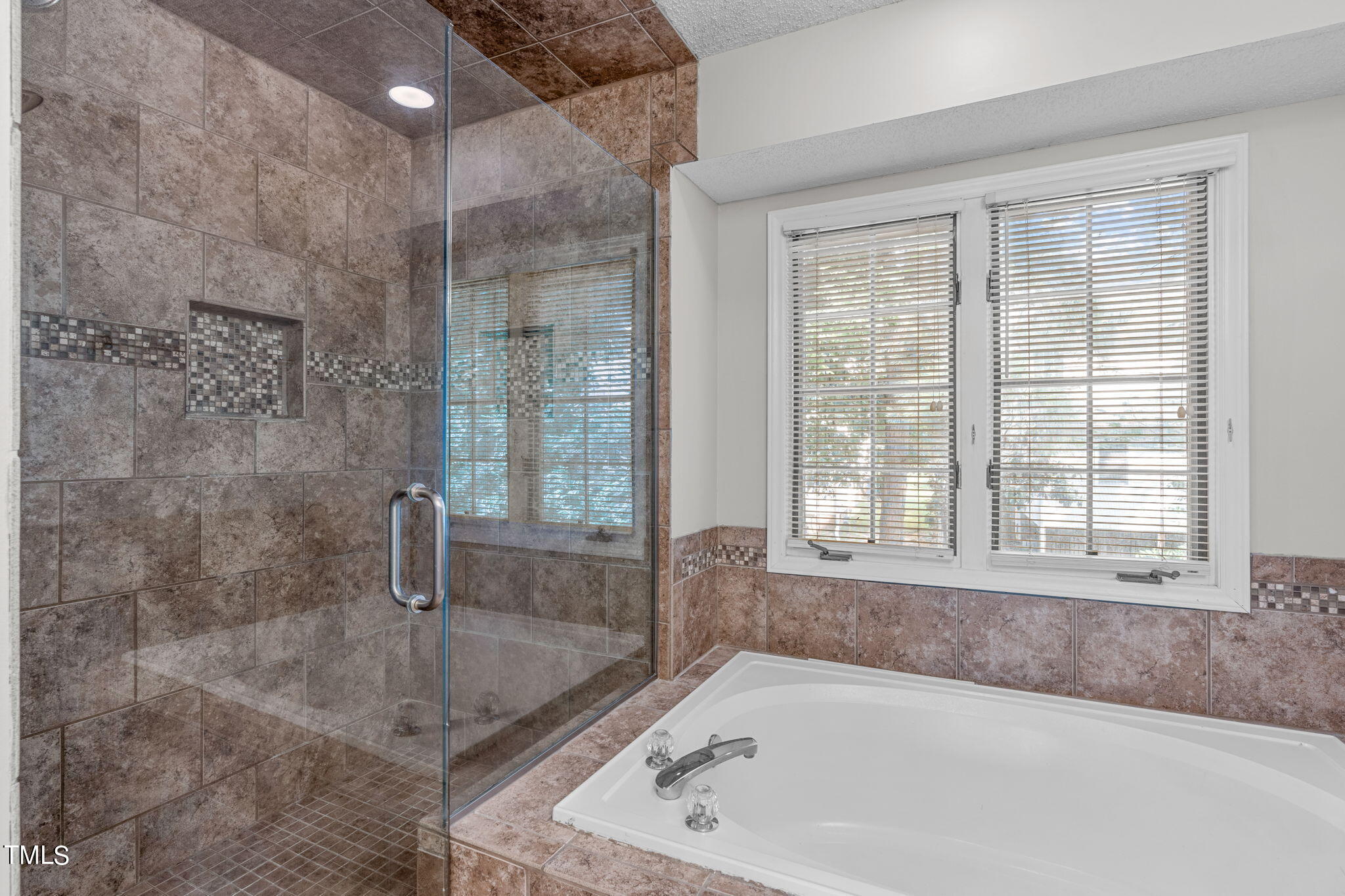 2345 Florida Court Raleigh, NC 27615 - Photo 29 of 36 A-26