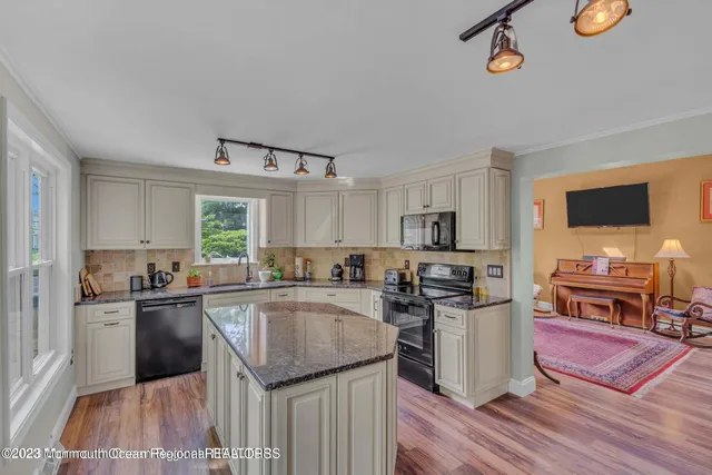 $4,200 | 37 Freehold Road, Jackson, NJ 08527