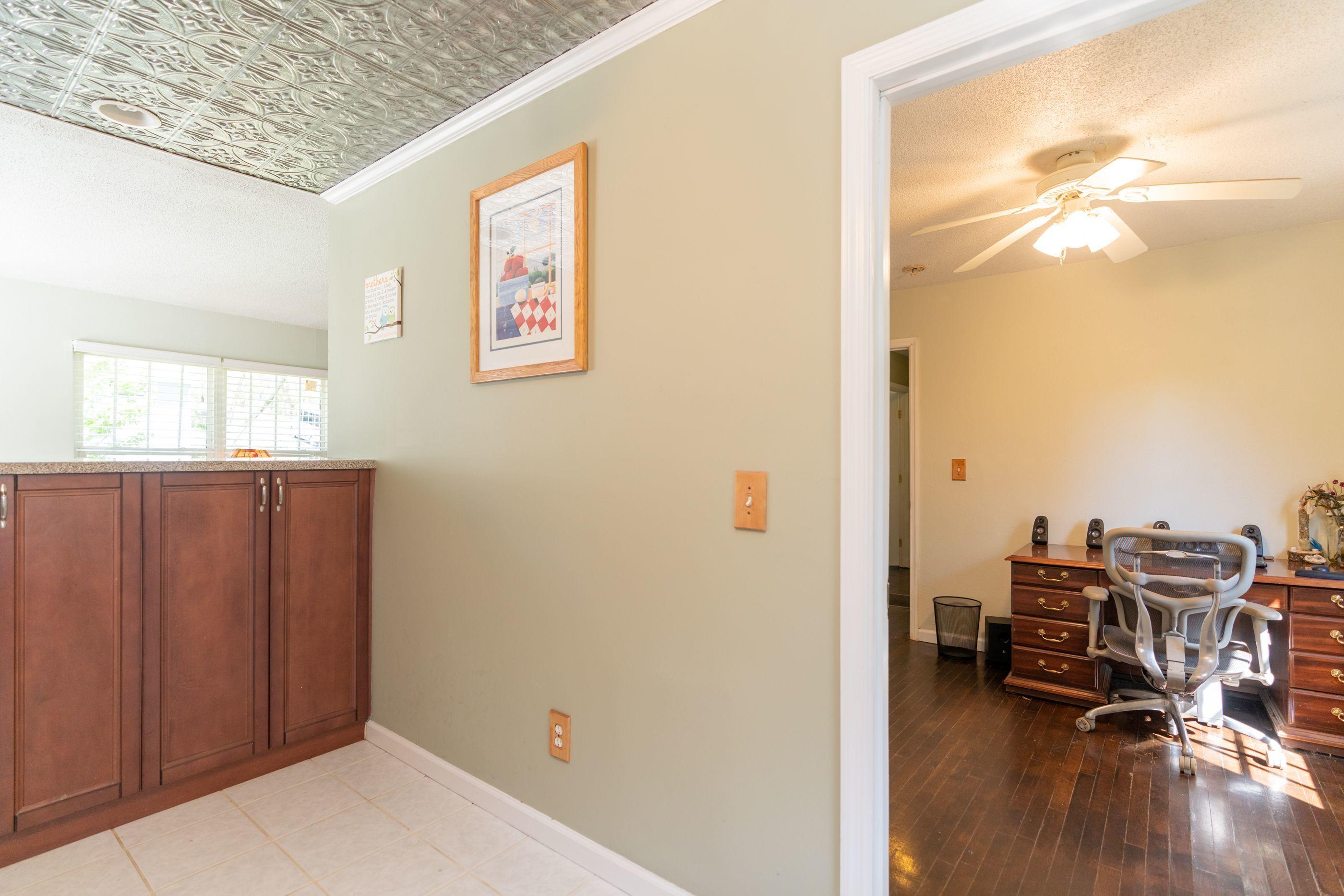 814 Snow Street Chattanooga, TN 37405 - Photo 10 of 18 PdmeKjcw
