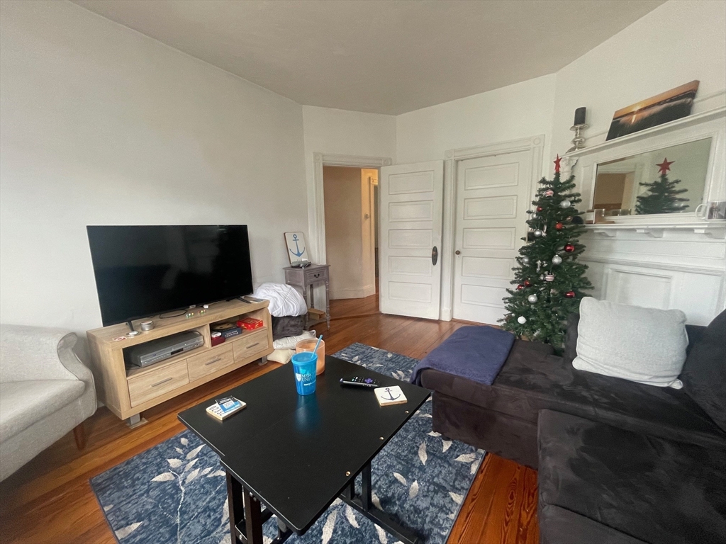44 I Street, Unit 3 Boston, MA 02127 - Photo 2 of 17