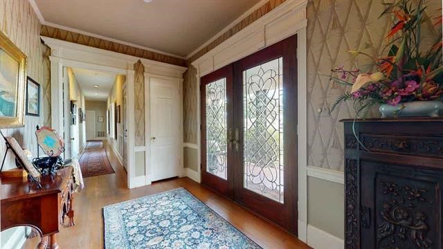 5975 Calder Avenue Beaumont, TX 77706 - Photo 7 of 35 a view of an entryway with a livingroom