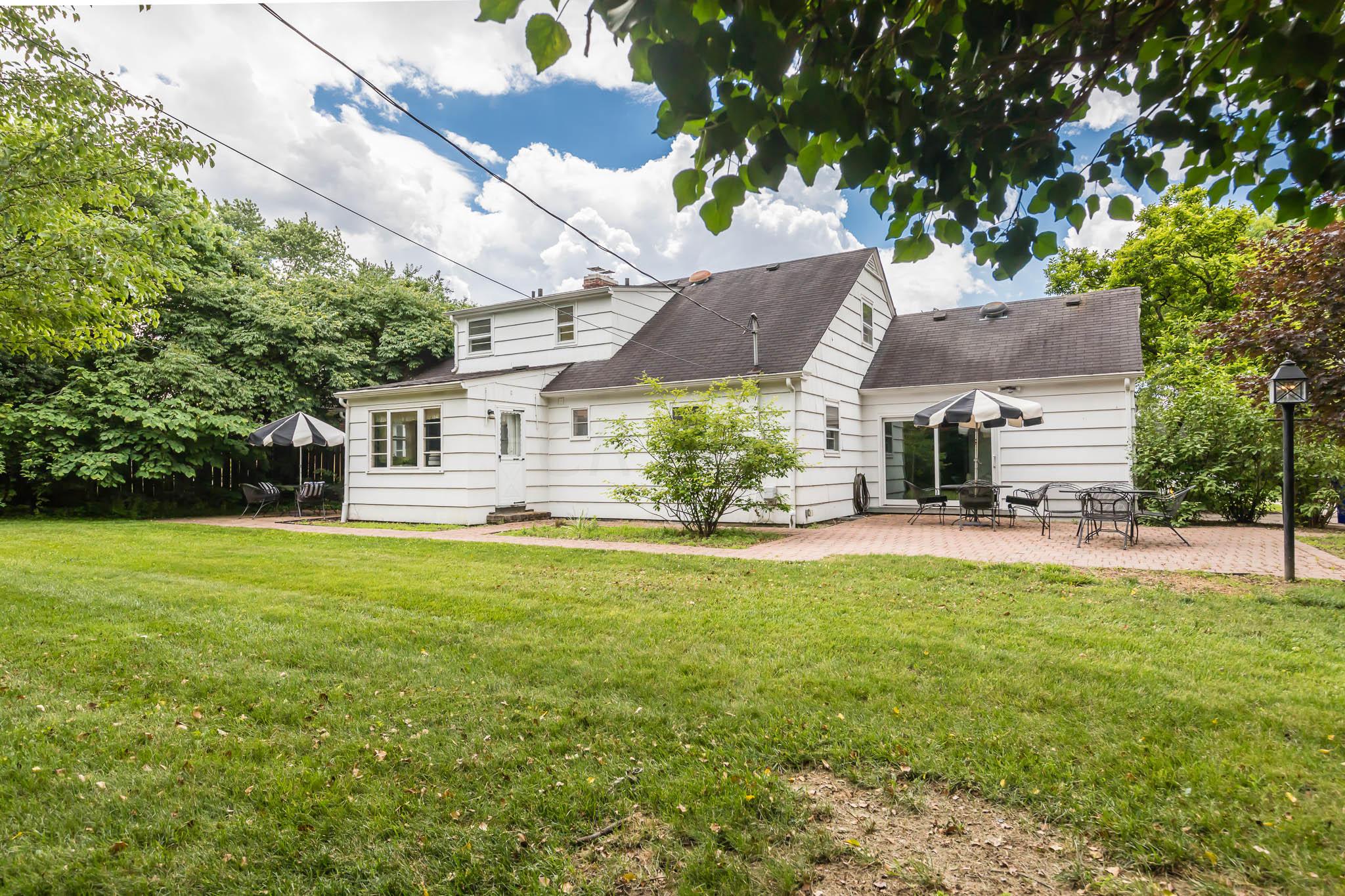 2484 Dorset Road Columbus, OH 43221 - Photo 39 of 41
