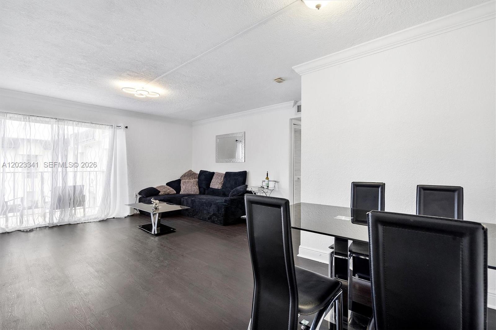7232 Southwest 94th Place, Unit E6 Miami, FL 33173 - Photo 1 of 13