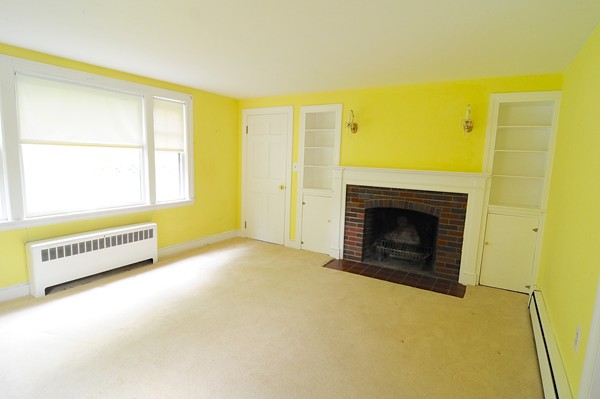 64 Flagg Road Southborough, MA 01772 - Photo 3 of 26 Gallery Image 3