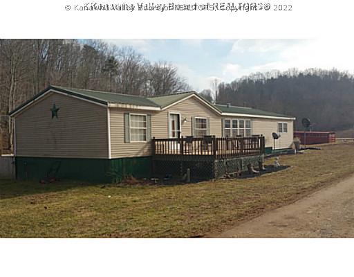260 Round Knob Road Evans, WV 25241 - Photo 1 of 3 Exterior Front.