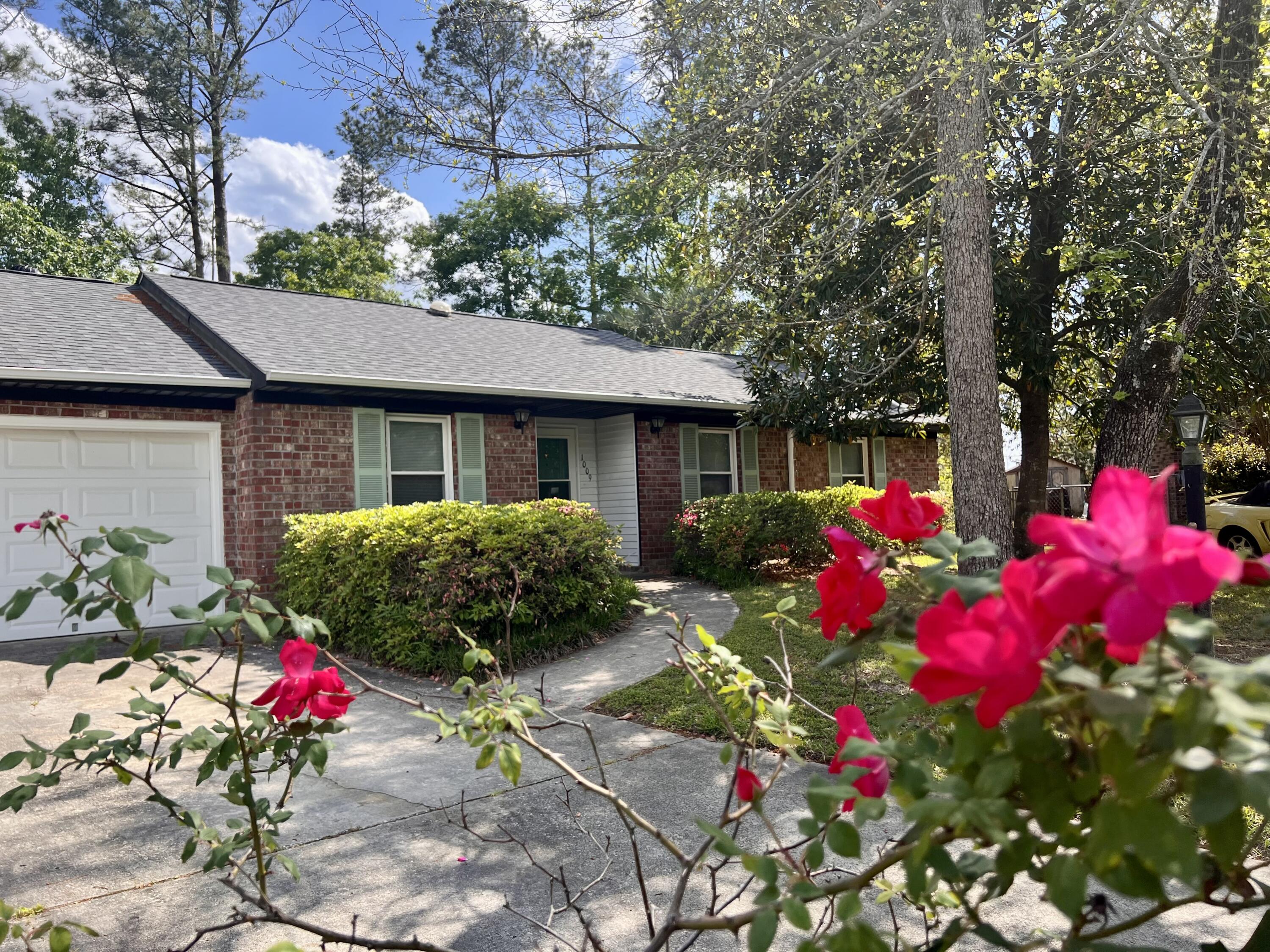 1009 Highland Pines Road Ladson, SC 29456 - Photo 2 of 20 IMG_7173