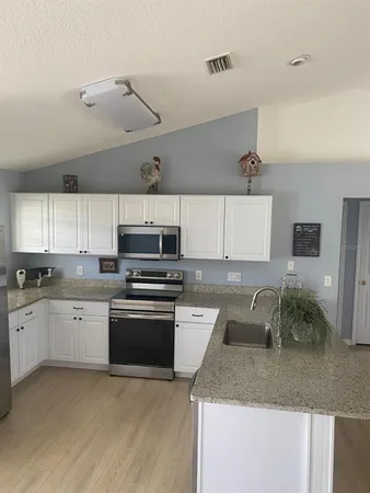 $2,500 | 1708 Blue Lake Circle, Punta Gorda, FL 33983