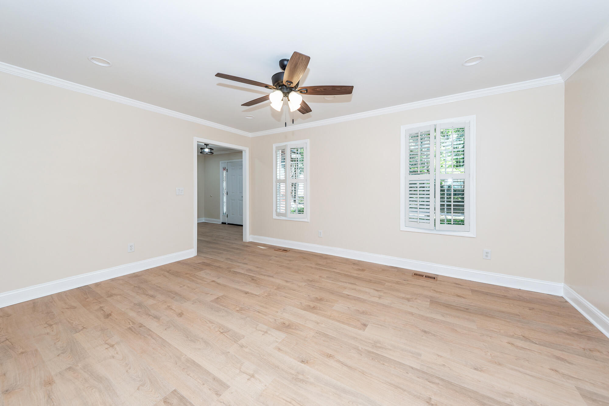 208 County Rd S-18-458 Summerville, SC 29485 - Photo 13 of 60 05