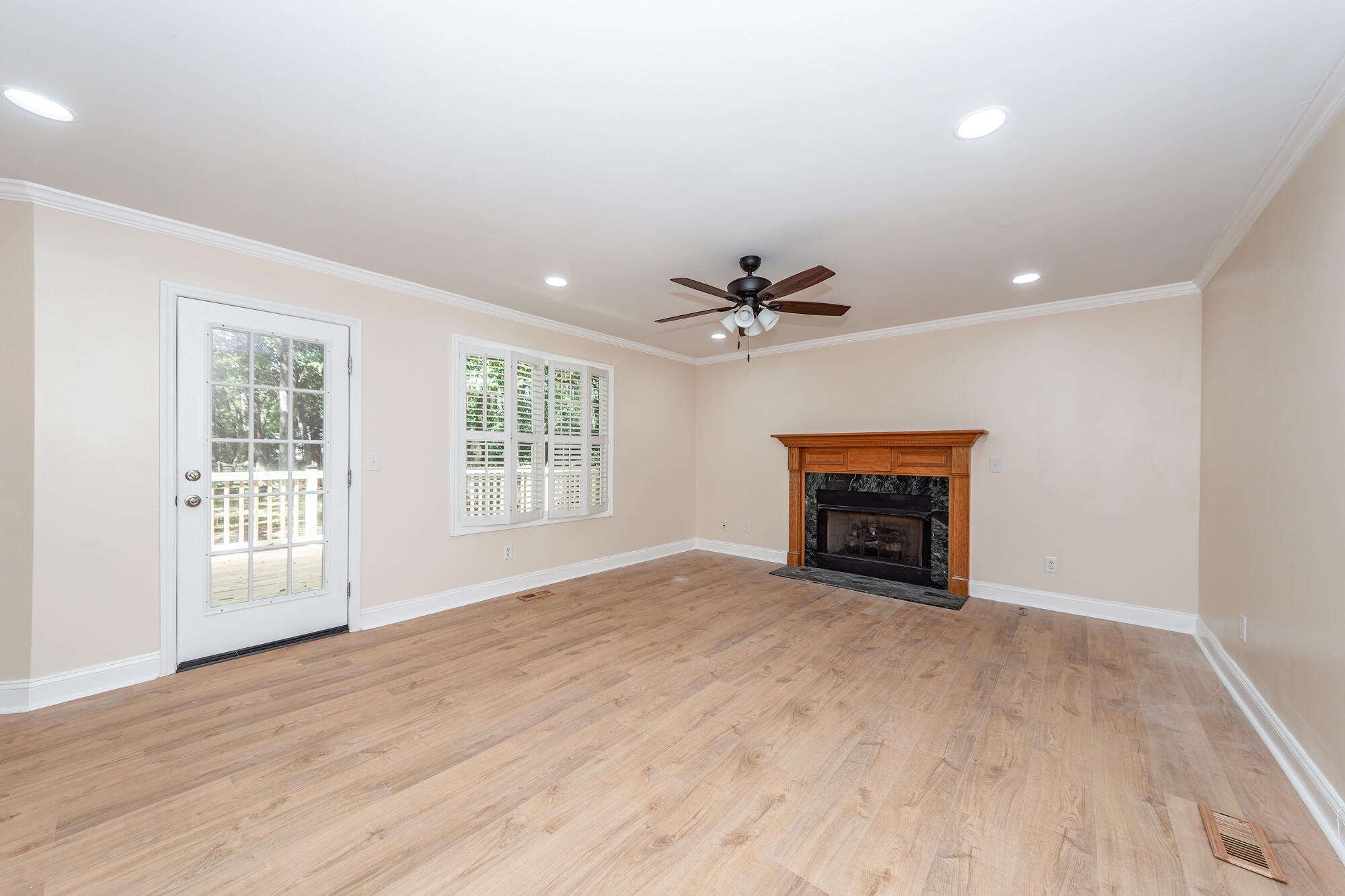 208 County Rd S-18-458 Summerville, SC 29485 - Photo 20 of 60 13