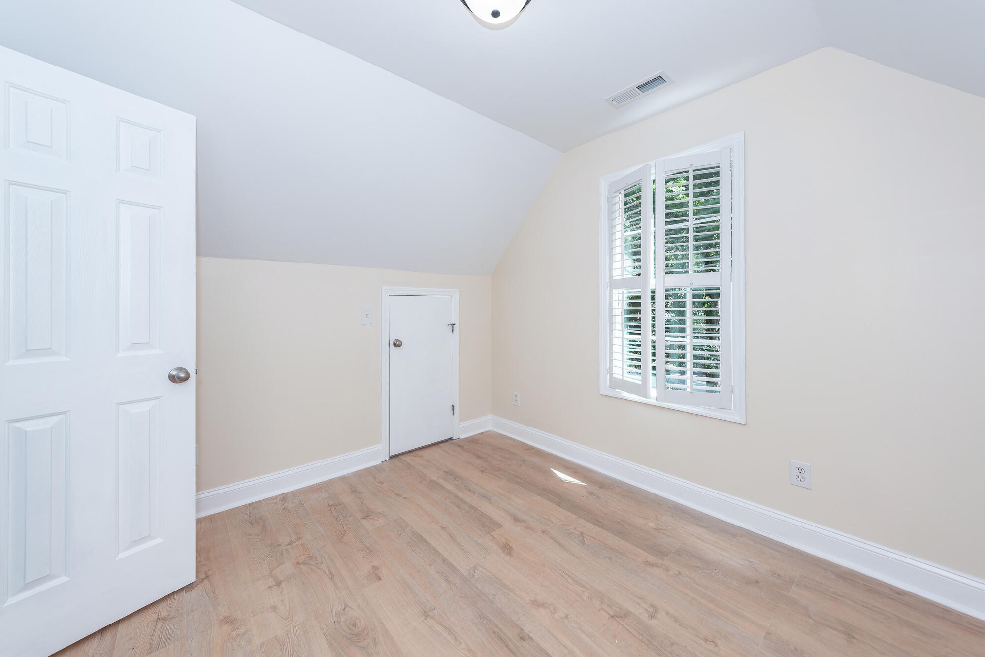 208 County Rd S-18-458 Summerville, SC 29485 - Photo 42 of 60 38