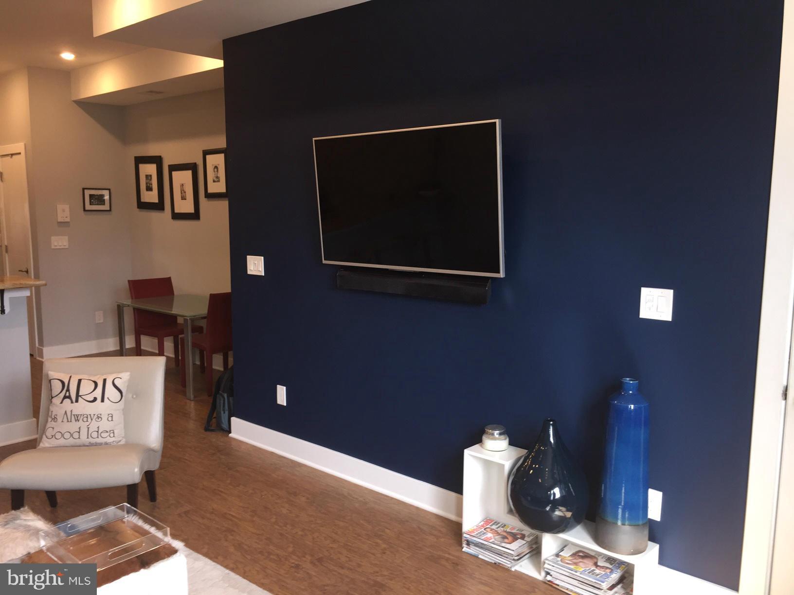 2016 D Street Northeast, Unit 3 Washington, DC 20002 - Photo 5 of 28 Living Room