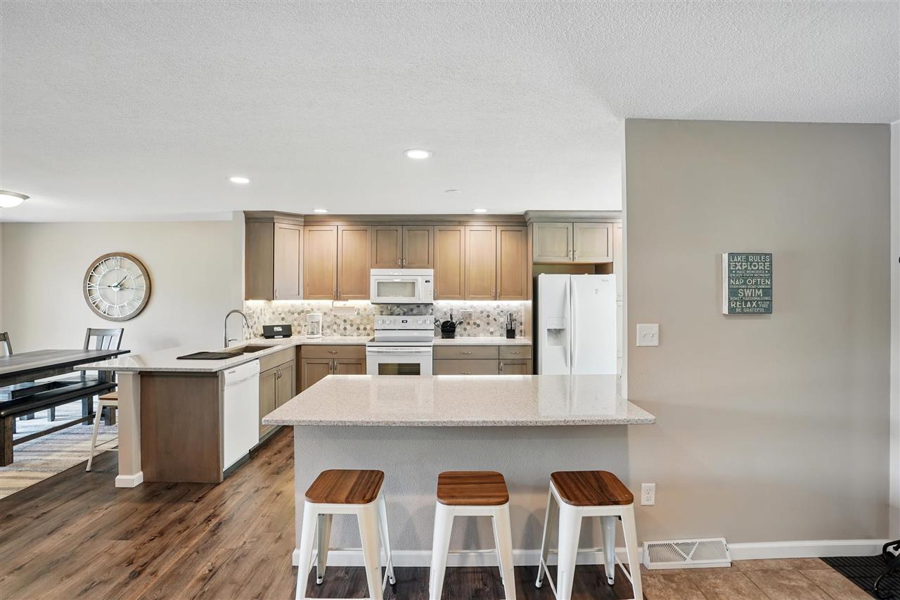 2320 Rice Ridge Lane Northeast North Liberty, IA 52317 - Photo 15 of 71 Kitchen
