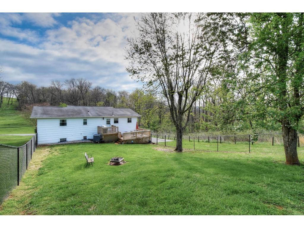 288 Hart Road Elizabethton, TN 37643 - Photo 34 of 34 Photo 34
