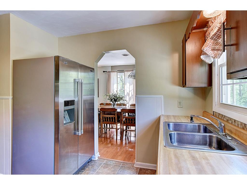 288 Hart Road Elizabethton, TN 37643 - Photo 8 of 34 Photo 8