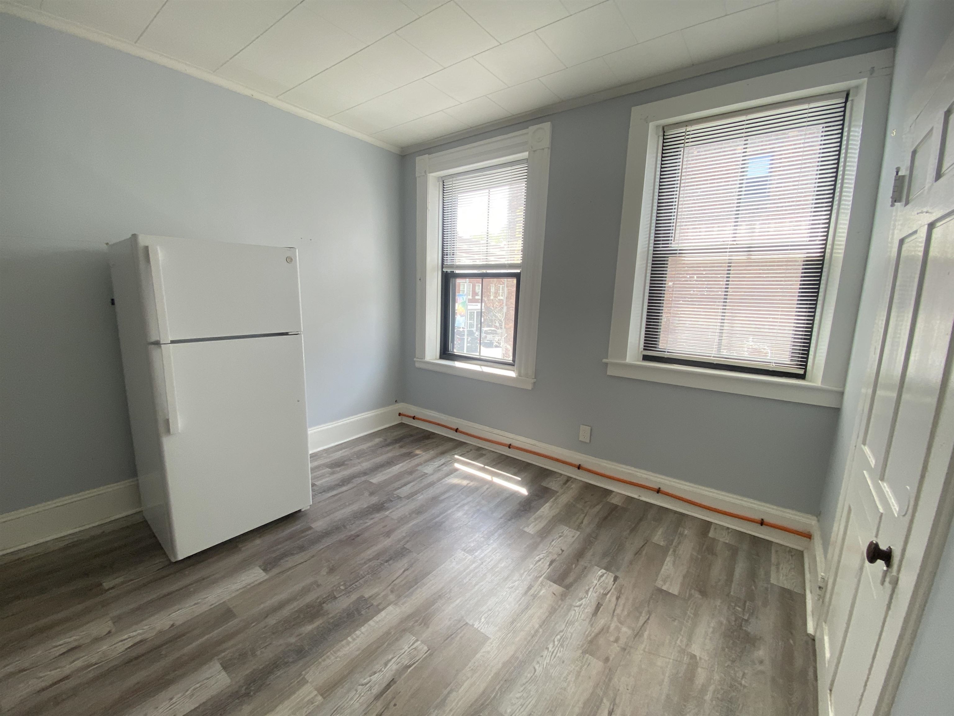 39 Pleasant Street, Unit 1 Claremont, NH 03743 - Photo 6 of 9