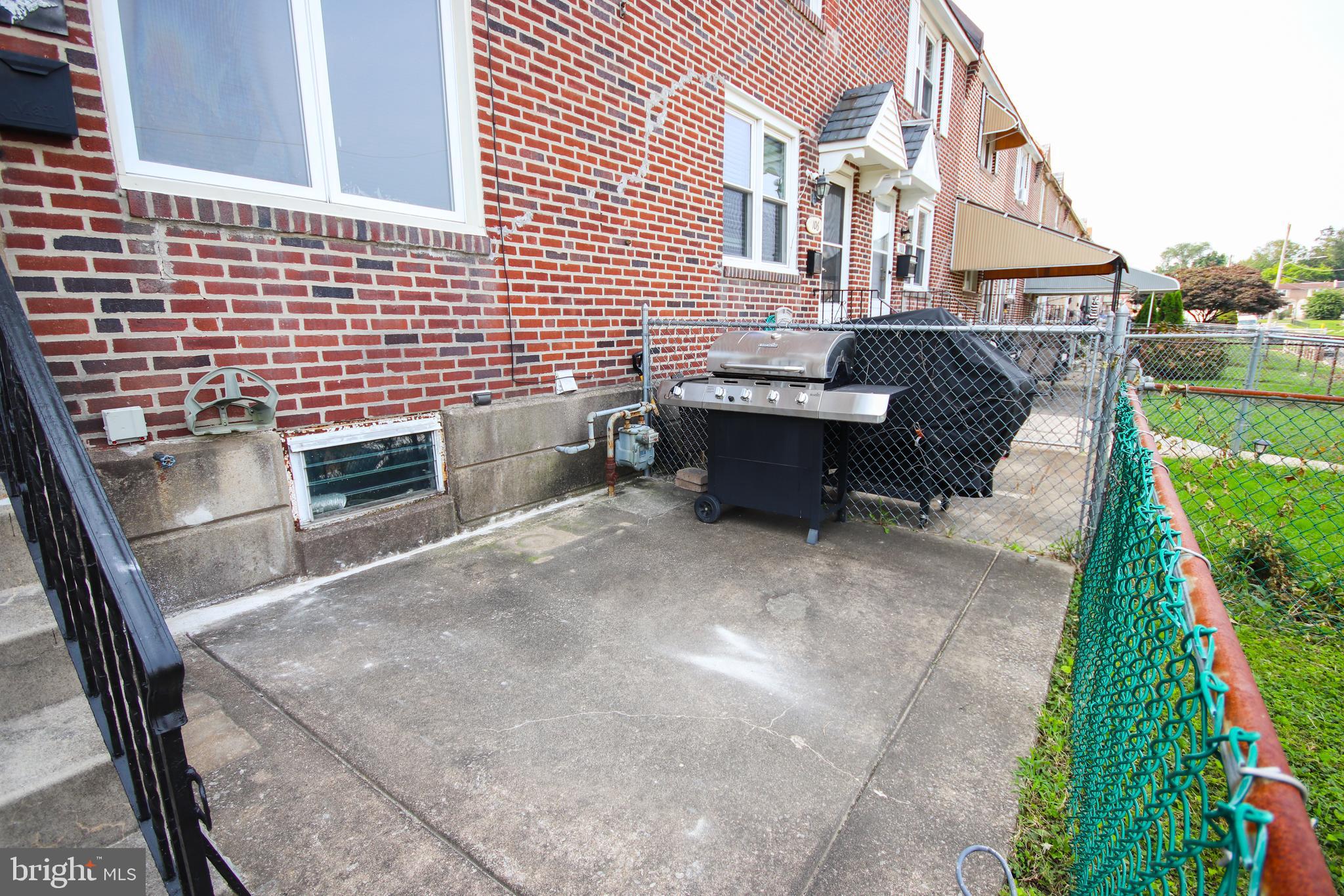 104 Academy Road Clifton Heights, PA 19018 - Photo 4 of 46 Gallery Image 4