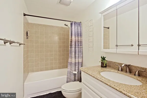$530,000 | 5033 Three Kings Lane, Columbia, MD 21044